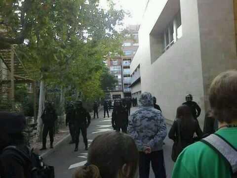 antidisturbios-huelgaeducación