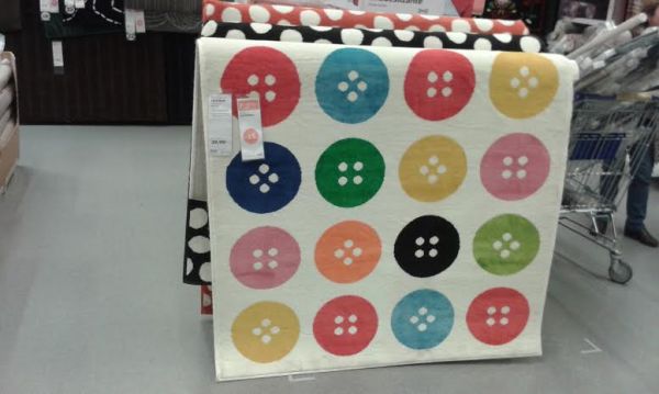 ikea.alfombrra.botones