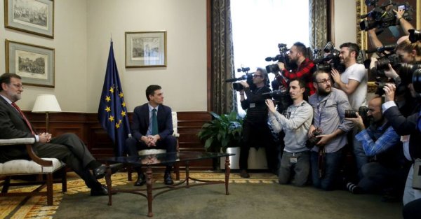 rajoy.sanchez.prensa